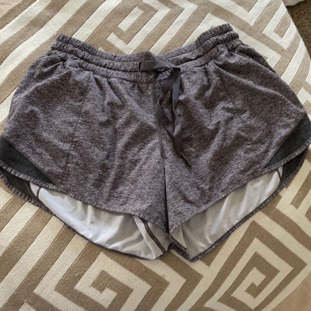 Lululemon Hotty Hot